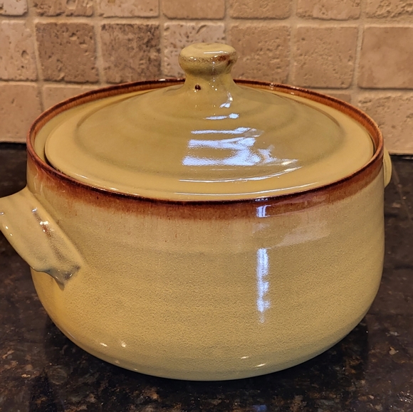 Vintage Seagrove North Carolina Yellow with Brown Pottery Casserole Dish w/ Lid - Picture 5 of 16